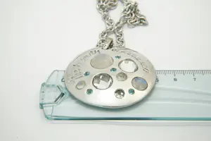 39 - Lang 1e gehlt. zilveren collier en grote "the beauty of heaven" hanger kopen? Bied vanaf 80!