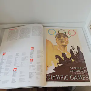 Niet of onleesbaar gesigneerd - De historie van de Olympische Spelen in 13 affiches - 1912-1972 kopen? Bied vanaf 1!