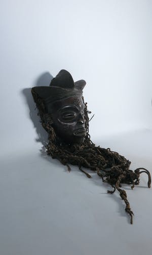 Chokwe - Houten Masker met spleetogen kopen? Bied vanaf 1!