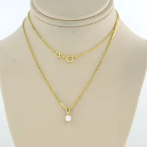 14k gouden collier met een solitair hanger bezet met briljant geslepen diamant kopen? Bied vanaf 210!