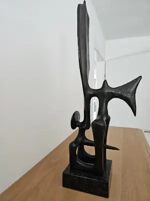 Joep Coppens - Brons beeld genaamd de Vrede van Gandhi kopen? Bied vanaf 475!