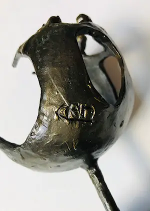 Corry Ammerlaan - Hand in Hand - Beeld kopen? Bied vanaf 1!