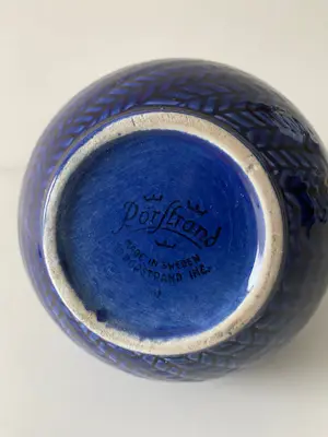 Rorstrand - Prachtige kan Rörstrand Blå Eld Hertha Bengtson 1949 kopen? Bied vanaf 29!