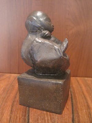 Jos van Riemsdijk - Plastiek van een baby. kopen? Bied vanaf 20!