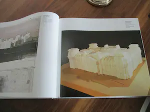 Christo - & Jeanne-Claude - Wrapped Reichstag - Project for Berlin 1995 kopen? Bied vanaf 499!