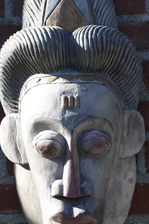 Niet of onleesbaar gesigneerd - Prachtig Licht Groot Houten Afrikaans Masker (20e eeuw kopen? Bied vanaf 1!