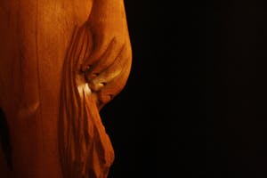 Niet of onleesbaar gesigneerd - Balinese vrouw staand kopen? Bied vanaf 1!