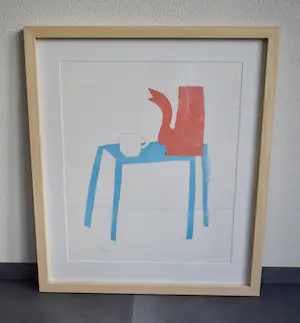 Klaas Gubbels - Litho - Rode kan op blauwe tafel Nr.94 - Geheel nieuw ingelijst kopen? Bied vanaf 550!