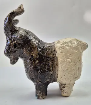 Ueli Schmutz - Olijke trio van 2 schaapjes en een steenbokje kopen? Bied vanaf 15!