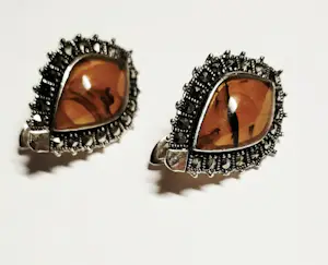 Vintage teardrop oorbellen met gouden amber en marcasiet kopen? Bied vanaf 60!