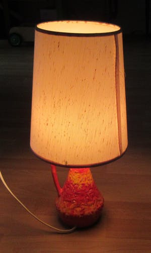 Bodo Mans - Fat Lava Oranje Rode lampvoet model 566-17 incluis originele kap - Bay Keramik kopen? Bied vanaf 30!