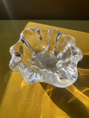 Daum Nancy - Art Nouveau asbak Daum – Frankrijk – kristalglas – luxe design, Art Glass, zwaar kopen? Bied vanaf 45!
