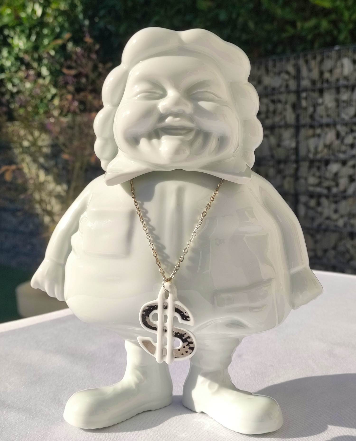 Ron English - MC SUPERSIZED WHITE – Skulptur kopen? Bied vanaf 240!