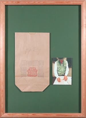 Joseph Beuys - Gesigneerde postkast en papieren tas, Gut Gekauft Gern Gekauft - Ingelijst kopen? Bied vanaf 1!