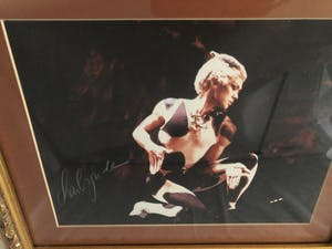 Curiosa - Kleurenfoto uit 2009, Sirgid Colomyès, Gesigneerd " Charles Jude" kopen? Bied vanaf 1!