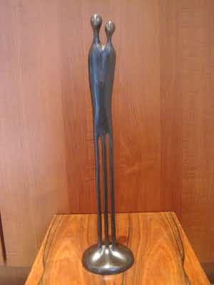 Louise Hederstrom - Beeld ‘twee worden een’ verkocht voor € 60!