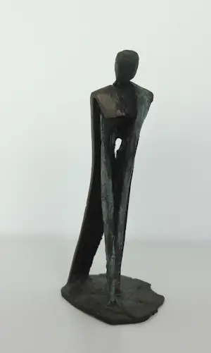 Renee van Leusden - Brons, Staand figuur + boek! kopen? Bied vanaf 150!