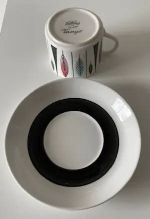 Rorstrand - Hertha Bengtson 1950's 2 zeldzame kop en schotels Kadett en Tango kopen? Bied vanaf 70!