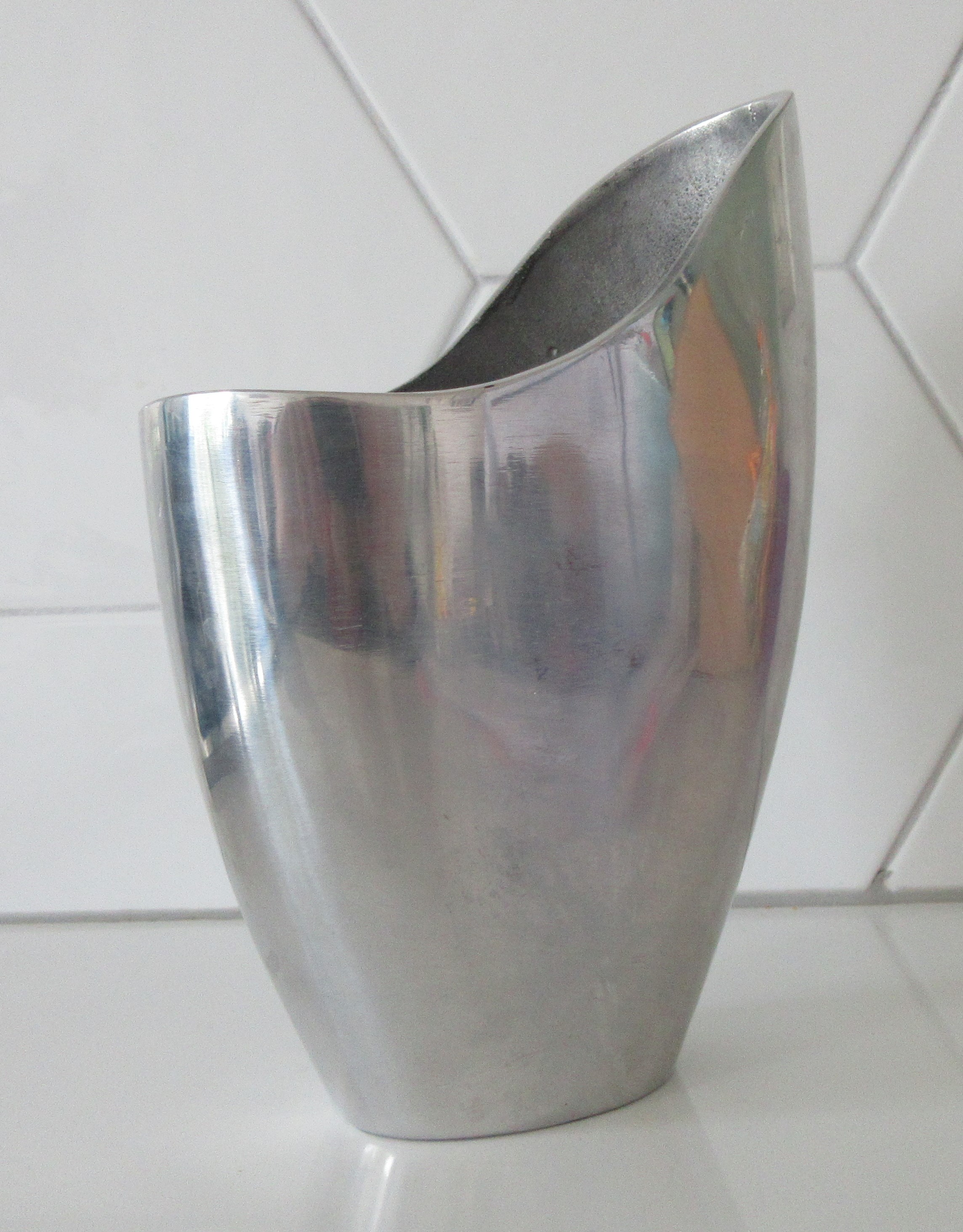 Anna Efverlund - Aluminium Design vaas kopen? Bied vanaf 25!