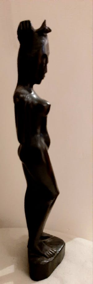 Curiosa - Godin figuur uit Indonesië, Eben Wood kopen? Bied vanaf 1!