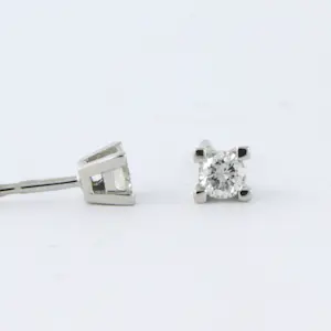 18k witgouden solitair oorknoppen met briljant geslepen diamant tot. 0,22ct kopen? Bied vanaf 325!