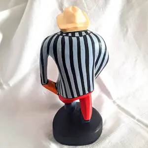 AcheterMarkus Pierson - Holz-Skulptur Coyote Typ Dandy Handbemalt signiert Höhe 26 cm? Enchérissez de 280!