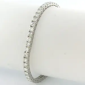 18k witgouden tennisarmband met briljant geslepen diamant tot. 1.76 ct kopen? Bied vanaf 2200!