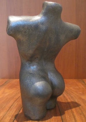 Niet of onleesbaar gesigneerd - Vrouwen torso kopen? Bied vanaf 10!