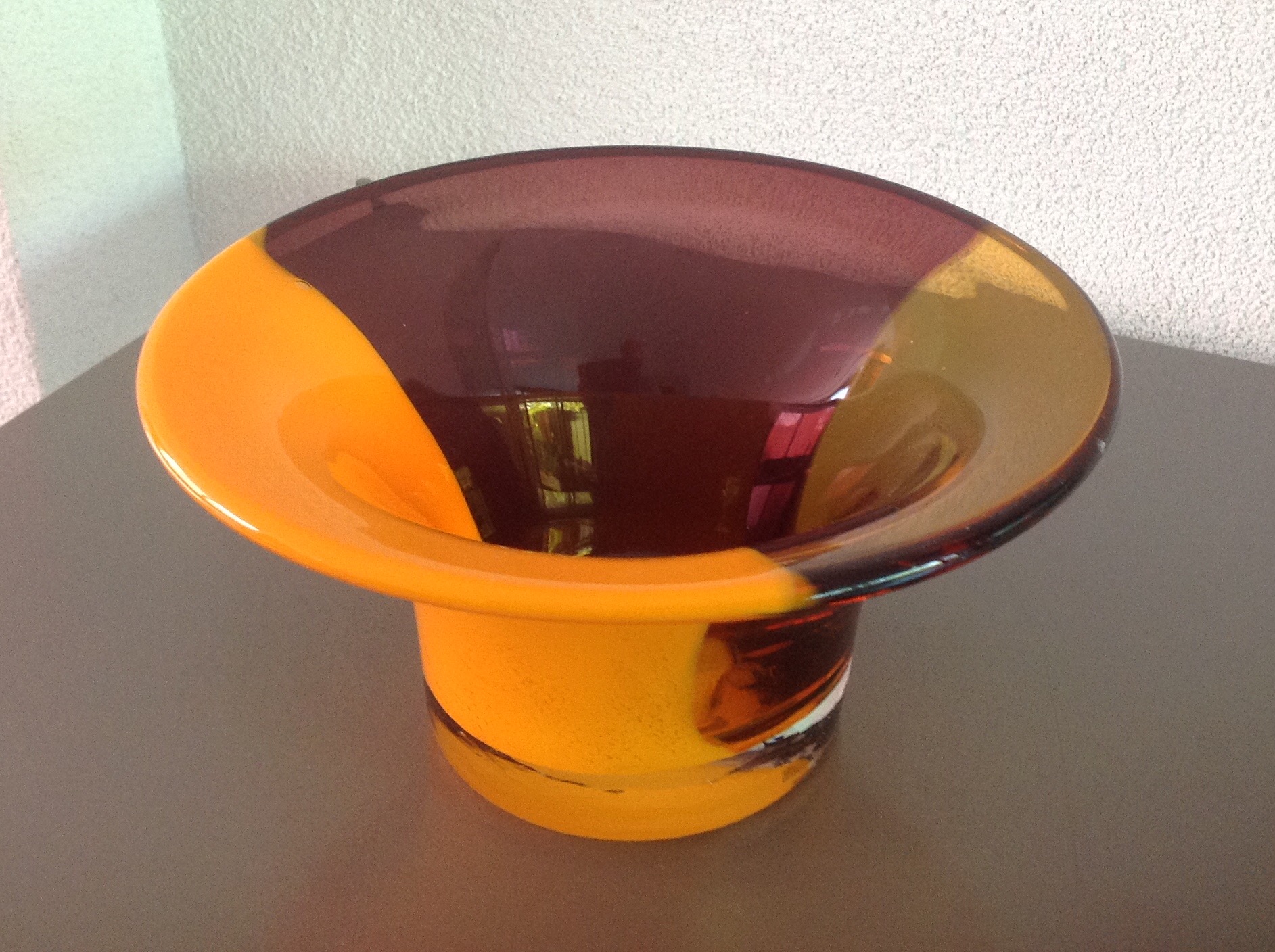 Bernard Heesen - Driekleurige schaal kopen? Bied vanaf 30!