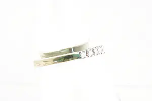 88 - Elegante 14krt bicolor goud & diamanten (0.10ct) rij ring kopen? Bied vanaf 90!