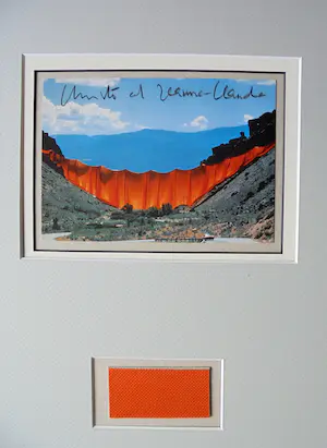 Christo - Project " Valley Curtain " 1970/72 - inc. original stofmonster - handgesigneerd kopen? Bied vanaf 1!
