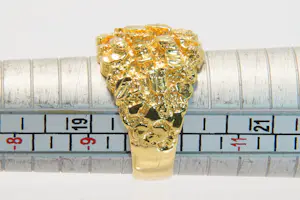 08 - Grote & zware Surinaamse 18 Krt geelgouden heren "nugget" ring kopen? Bied vanaf 1050!