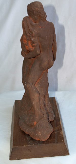 Niet of onleesbaar gesigneerd - Beeld van klei , Melodie , Rubinstein – 1941 – gesigneerd CH of HC kopen? Bied vanaf 1!