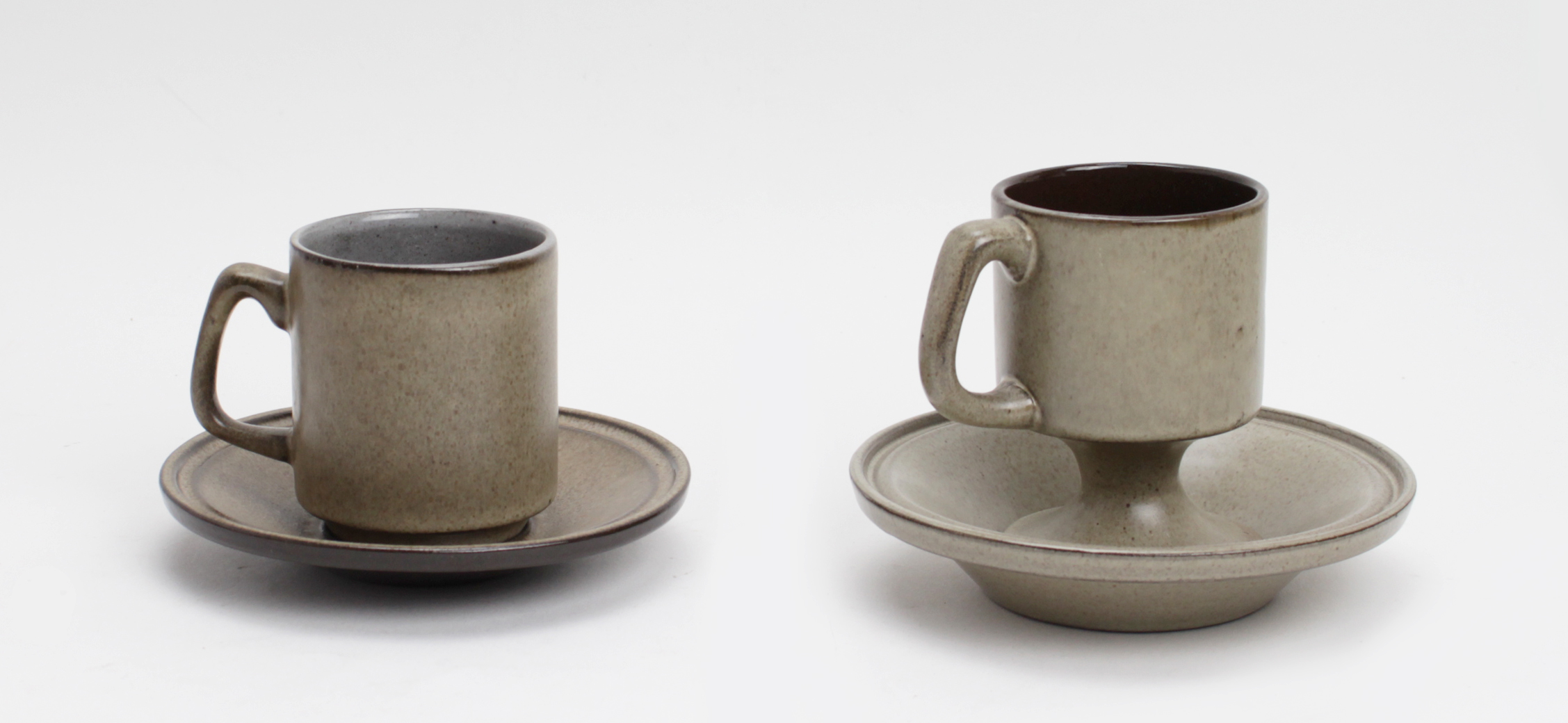 Cor Unum - 2 aardewerk kop en schotels kopen? Bied vanaf 5!