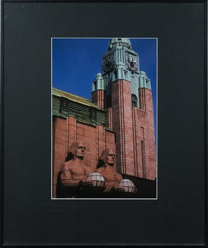 Paul Huf - Foto, Finland, Helsinki, Central Station - Ingelijst kopen? Bied vanaf 1!