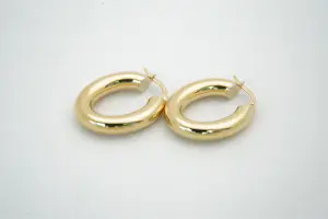 55 - Mooie paar holle 18 karaat geel gouden oorsieraden kopen? Bied vanaf 215!