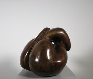 Niet of onleesbaar gesigneerd - Keramiek, Geglazuurd sculptuur van een voormalige danseres kopen? Bied vanaf 1!