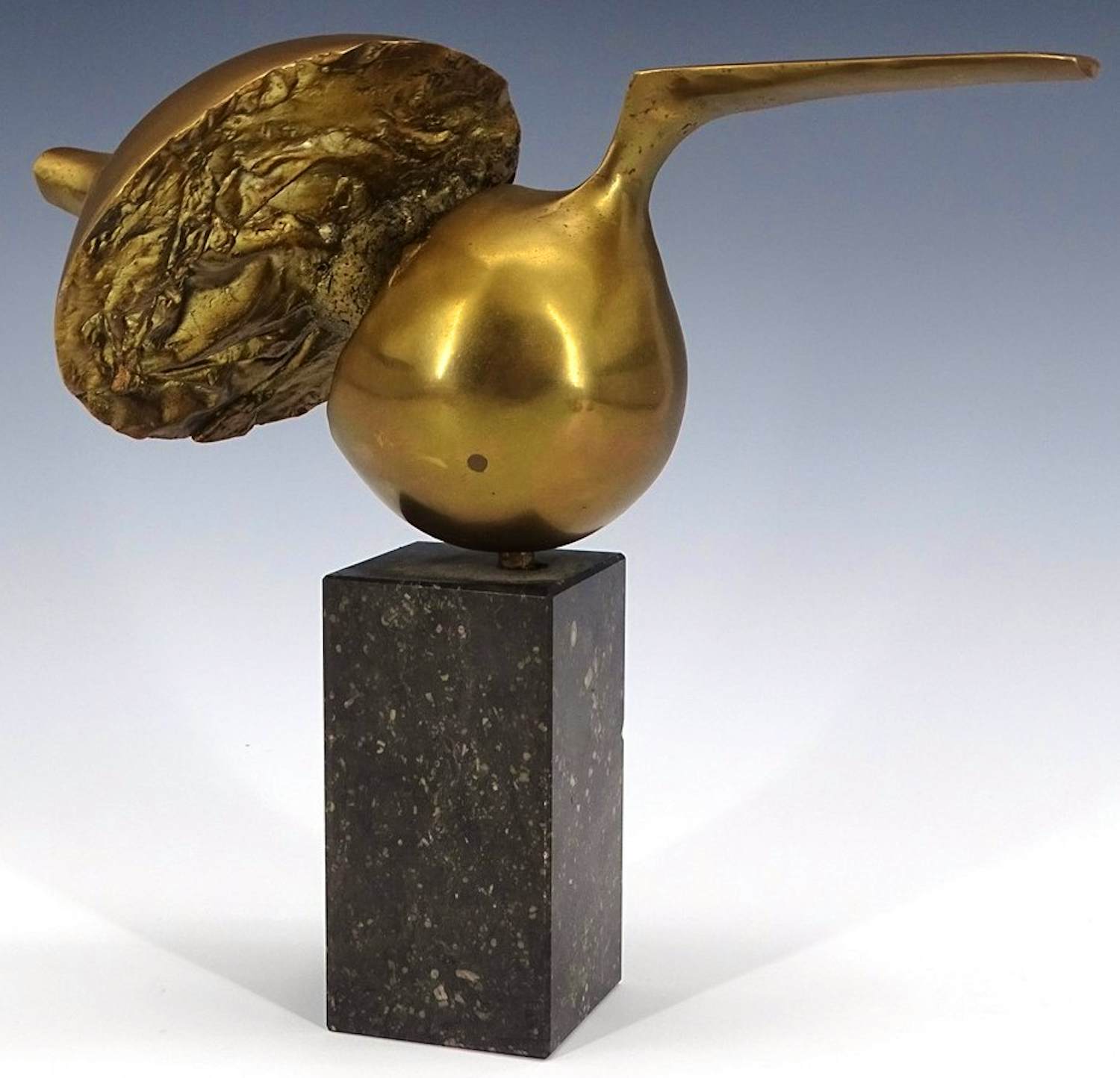 Buy Wout Maters - Bronzen beeld: Abstracte voorstelling? Bid from 599!