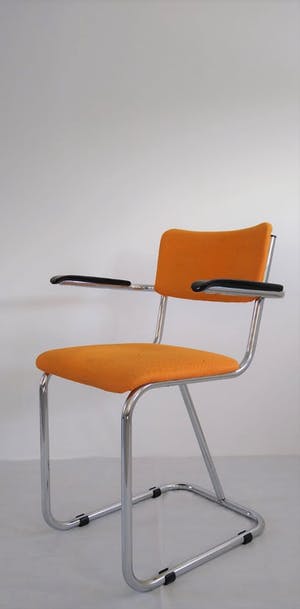 Gispen - De bekende buisframestoel van Gispen model 207. Geschatte periode jaren 60. kopen? Bied vanaf 45!