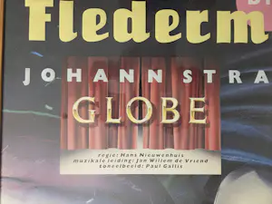 John Verberk - Fledermaus. Globe. GROOT. kopen? Bied vanaf 49!