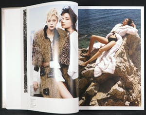 Curiosa - Handgesigneerd - Dolce & Gabbana Fashion Album kopen? Bied vanaf 1!