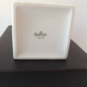 Rosenthal - Grote Melkpakvaas h 25 cm Do not Litter Collection wit, biscuit porselein kopen? Bied vanaf 59!