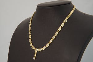1218 - Fraai gouden (14 kt) & diamanten (2.00ct) hartjes-model "Foxtail" collier kopen? Bied vanaf 760!