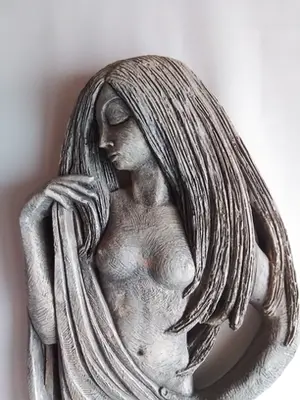 Niet of onleesbaar gesigneerd - Fraai wandsculptuur met exodische dames kopen? Bied vanaf 1!