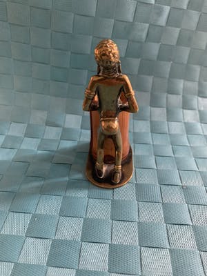 Karl Hagenauer - Bronzen Afrikaanse vrouw met ton kopen? Bied vanaf 200!