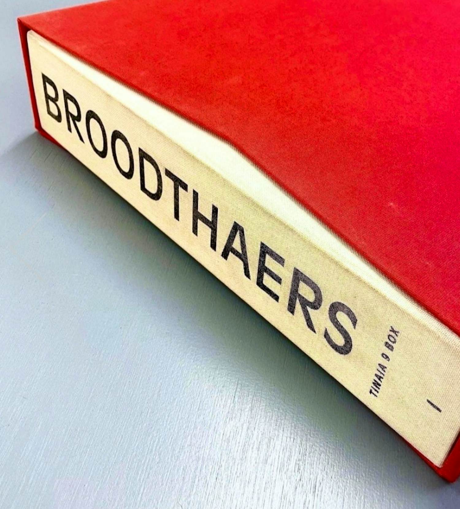 Marcel Broodthaers - TINAIA 9 BOX kopen? Bied vanaf 500!
