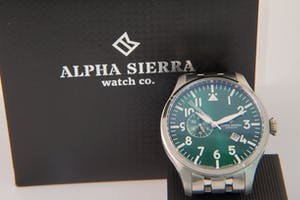 1940 - Robuust edelstalen horloge Alpha Sierra AMS02 - Limited edition - GROEN! kopen? Bied vanaf 170!
