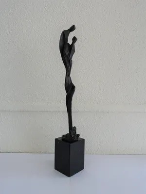 Brons (Onbekend) - "geliefden" in brons op natuurstenen sokkel kopen? Bied vanaf 75!