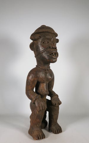 Ibibio - Hout, Zittend mannen figuur kopen? Bied vanaf 1!