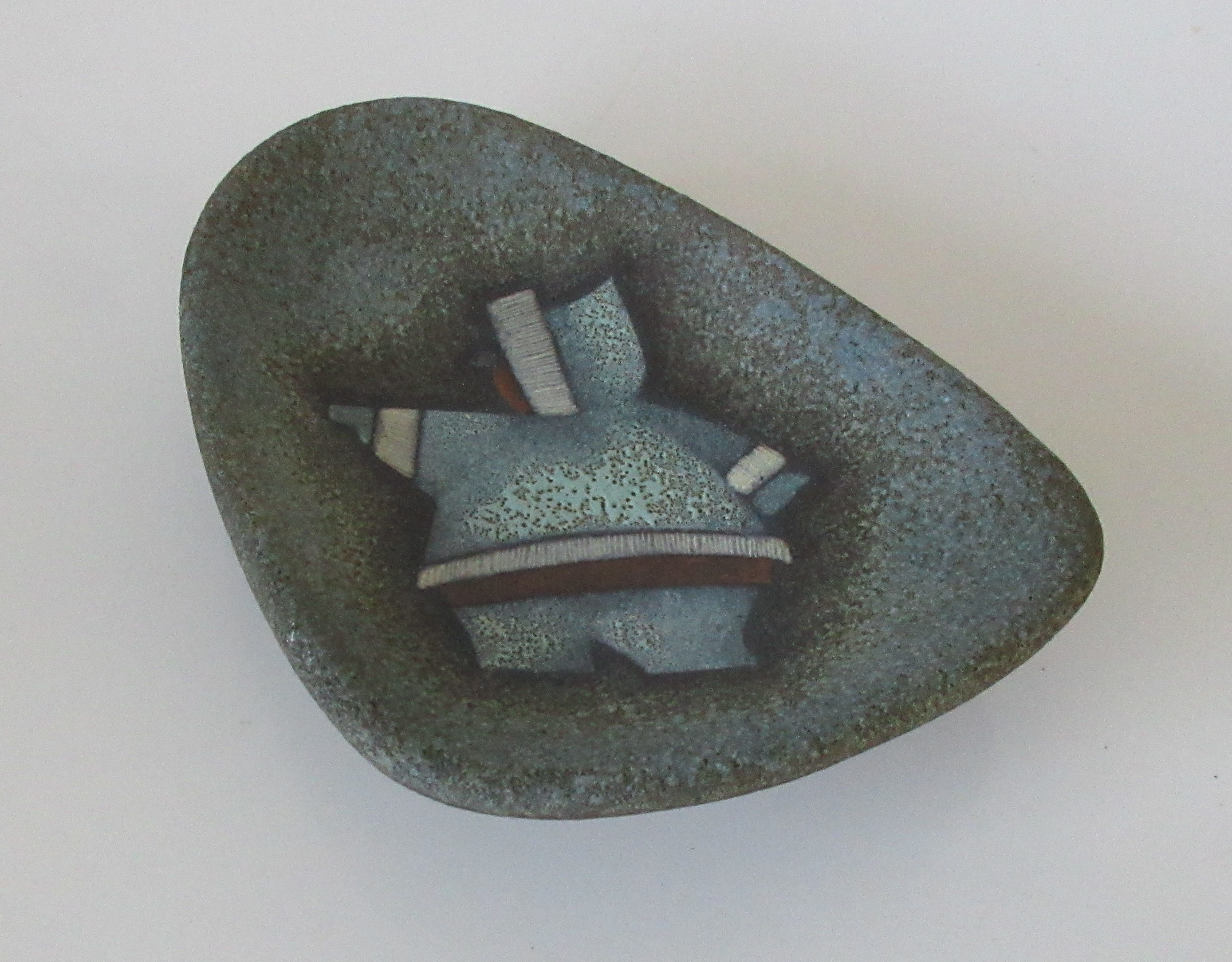 Niet of onleesbaar gesigneerd - L&M Designs Canada Studio aardewerken asbak kopen? Bied vanaf 1!